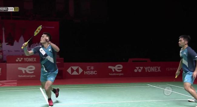 考虑合同年 考虑合同年