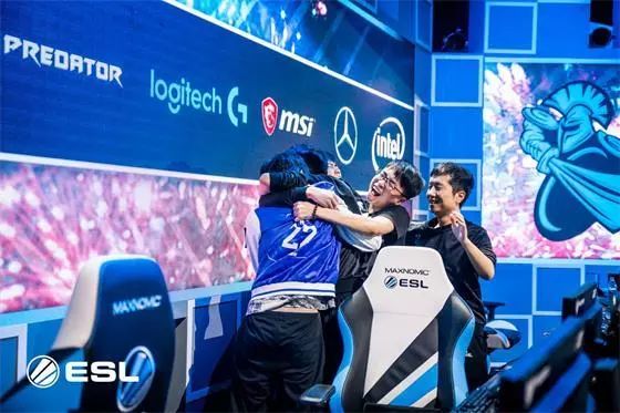 使他在对抗 使他在对抗